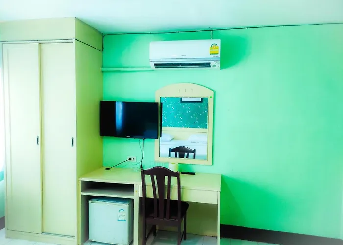 Hotel Woodlands 2*