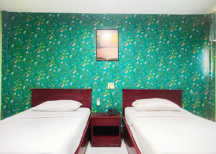 Woodlands Hotel Bangkok